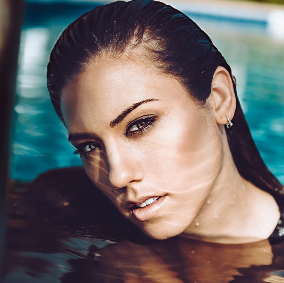 Meet Alexia - Picture 1 of 1